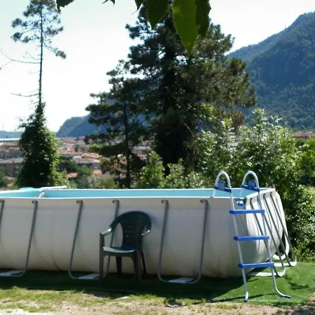 Della Rocca *